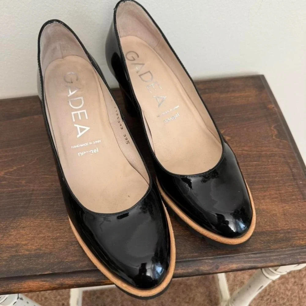 GADEA by Lodi Black Patent Leather Heel size 39.5 /‎ US 8.5